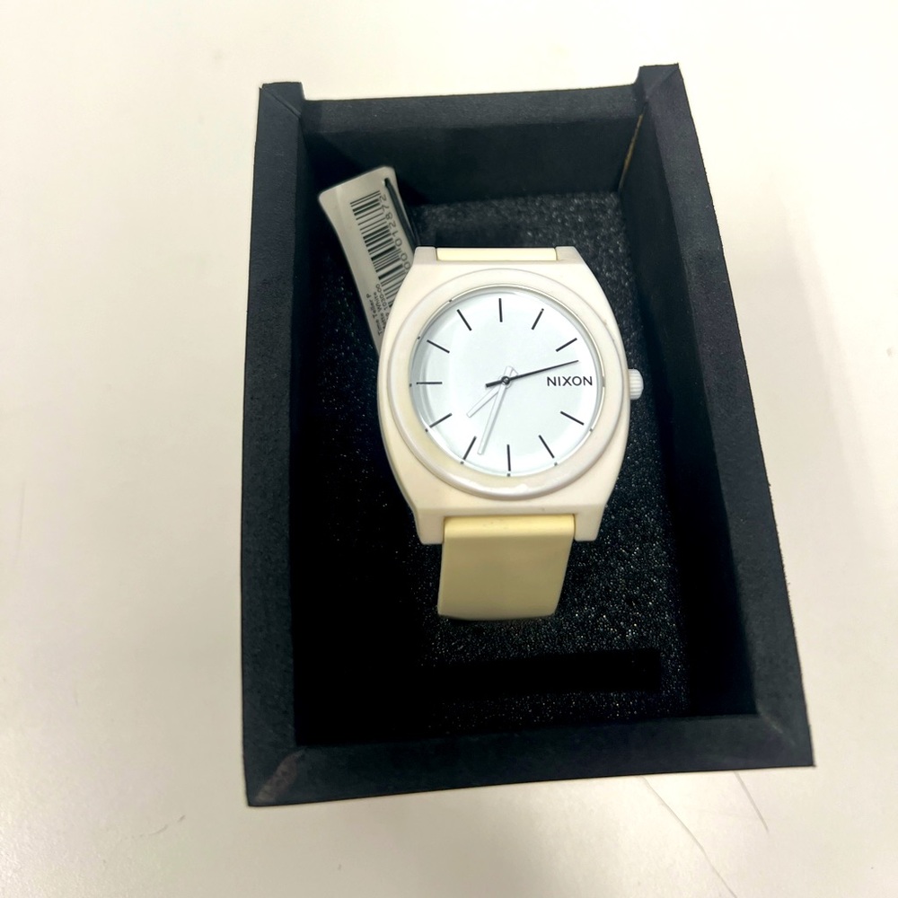 Nixon Mens Time Teller Watch (A119-1030)